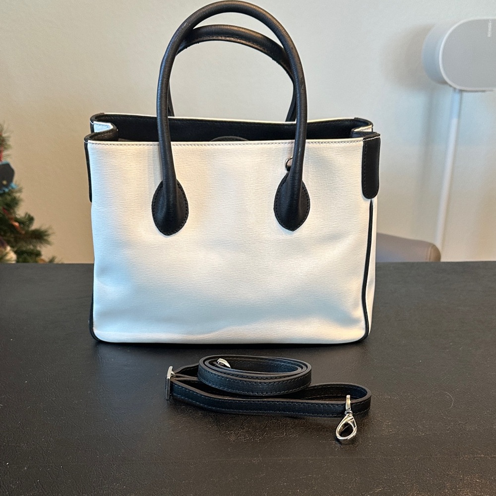 Vera Pelle Black and White Satchel